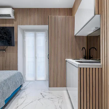 Renting - 5france - Luxe & Comfort Seafront Massena نيس